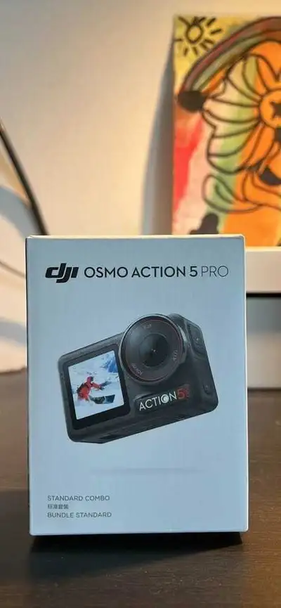 Excellent condition DJI Osmo Action 5 Pro. Includes charger, original box, manuals, and receipt. Eve...