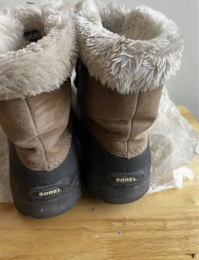 Sorel NL1810-234 Winter Boots - Size 10 in Other in City of Toronto - Image 3