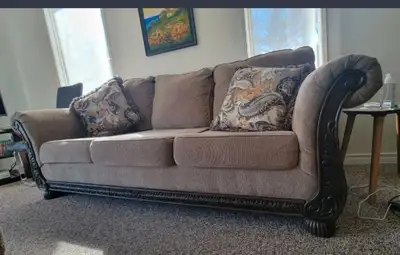 2 Ashley sofas like new, View more