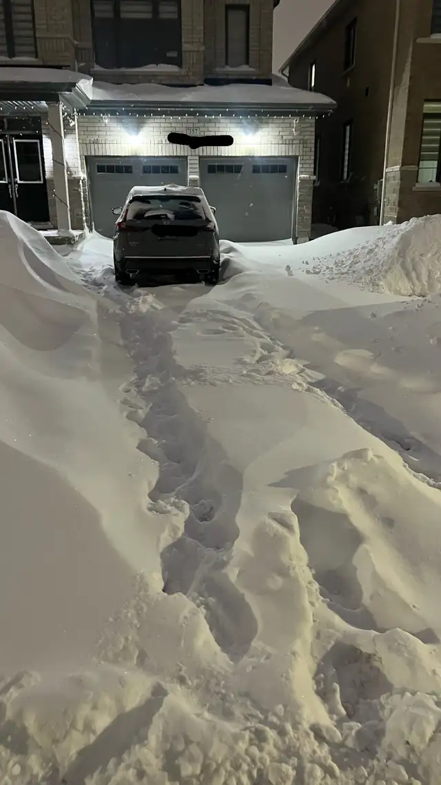 SNOW REMOVAL 24/7 in General Labour in Oakville / Halton Region - Image 5