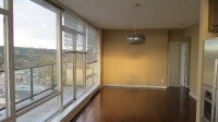 34th floor sub penthouse in Coquitlam 929 sqft 2 bed and 2bath