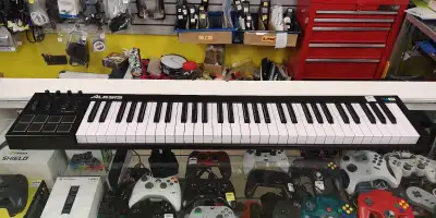 Clavier Contrôleur MIDI 61 Keys, View more