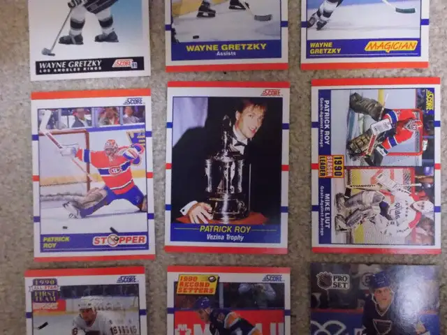 9 Wayne Gretzky, Roy, Hull Hockey cards in Arts & Collectibles in Markham / York Region - Image 4