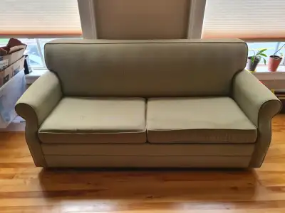 Pull-out couch (double), View more