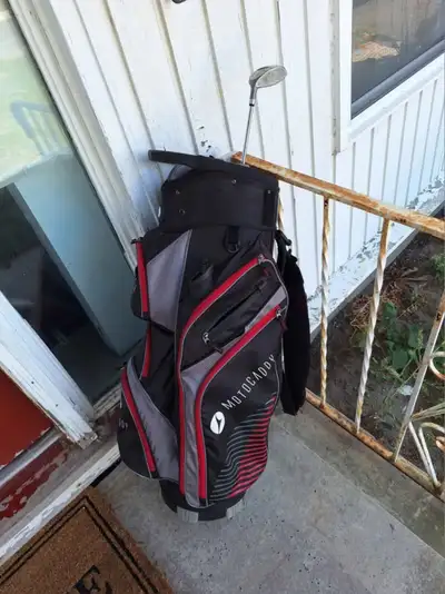 MotoCaddy lite-series golf bag, View more