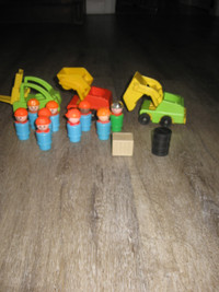 Lift Load Construction 943 944 Fisher Price Little People~read