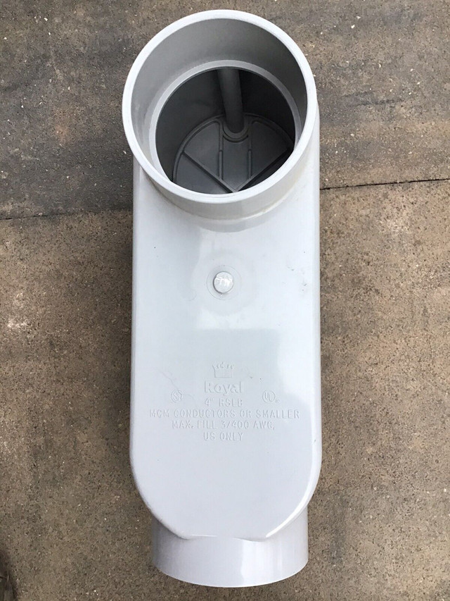 Royal 4" PVC LB Fitting- brand new never used in Other Business & Industrial in Oakville / Halton Region - Image 2