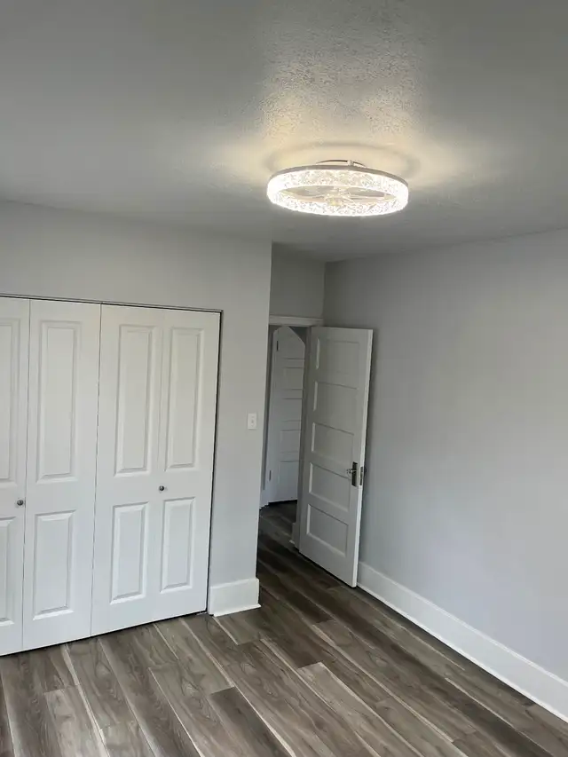 Freshly Updated. 77 Fourth Ave N in Houses for Sale in Regina - Image 8