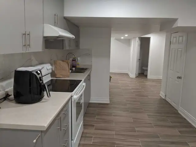 3 Bed 3 Bath Spacious Legal Basement in Brampton for Rent Mar 1
