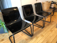 3 chaises IKEA 