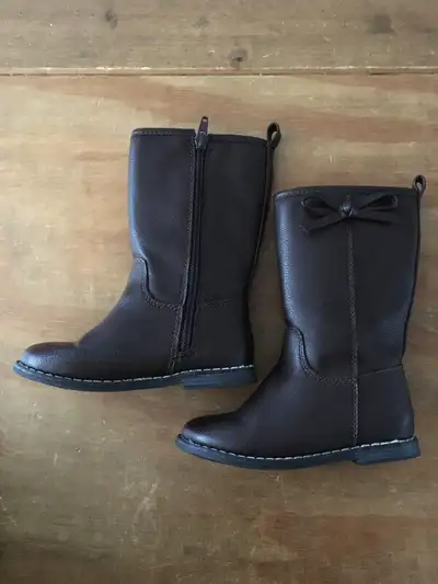 Bottes mi-mollet pour fille (taille 9) GAP (automne-printemps), View more