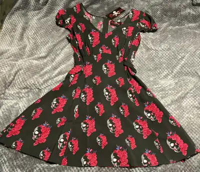 Gothic 1950’s Pin-Up Girl Inspired Dress Skulls & Roses Large, View more