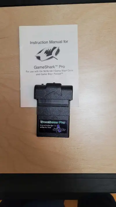 Game Shark Pro - GameBoy - Cartridge + Manual, View more