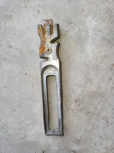 VINTAGE SELECT PROD QUARTE CALIF MULTI SHARPENER SHARPENING TOOL, View more