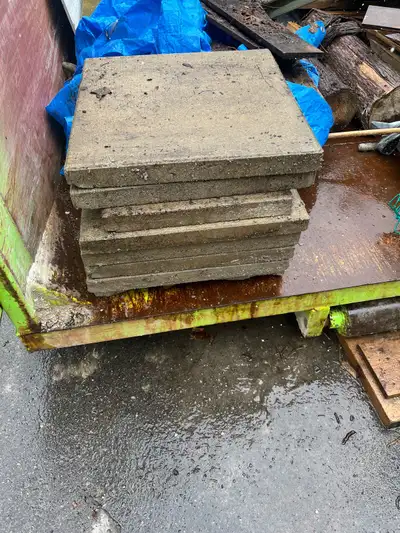Used but in great condition. 30 free patio slabs, picture only shows a few. Free to pick up.