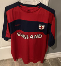 Men’s Medium England Soccer Jersey