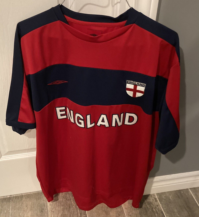 Men's England Soccer Jersey | Soccer | Windsor Region | Kijiji