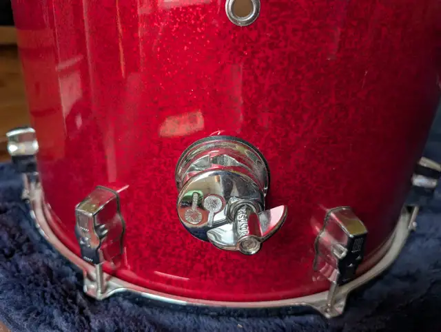 Sonor Force 3005 Full Maple Drum Kit in Drums & Percussion in City of Toronto - Image 9