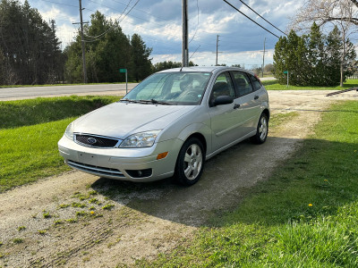 2005 FORD FOCUS ZX5 SAFETY CERTIFIED 