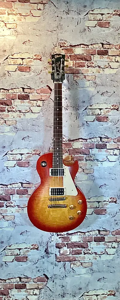 Gibson Les Paul Tribute Cherryburst - 2019, View more
