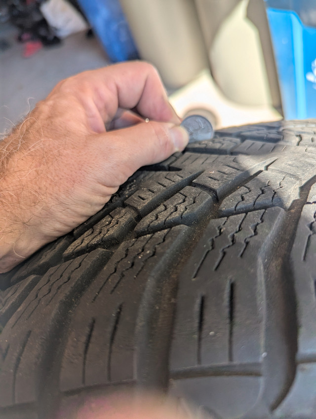 Winter tires 18 inch on aluminum rims and eagle ultra grip tires in Tires & Rims in Hamilton - Image 2