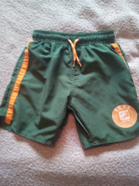 Short de bain garçon 8 ans - 3 $