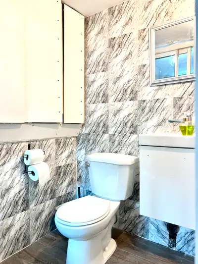 Nice cozy studio North side near trails