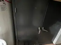 Metal cabinet/ 