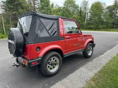 1986 Suzuki JX all original never painted,has 3tops one is 2 piece hard top , have original bill of...