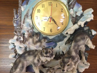 Stand Up Quartz Wolf Clock For Sale