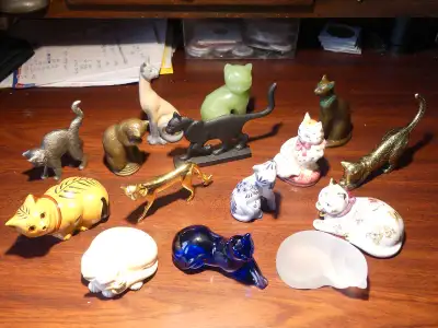 HERE IS A COMPLETE COLLECTION OF(15) CURIO CATS FROM THE FRANKLIN MINT MADE IN 1986. THEY ARE COMPRI...