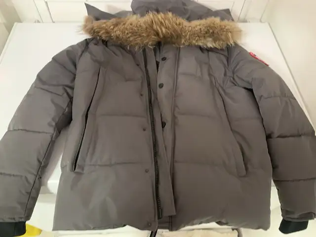 Canada goose jacket brand new  in Men's in City of Toronto - Image 3