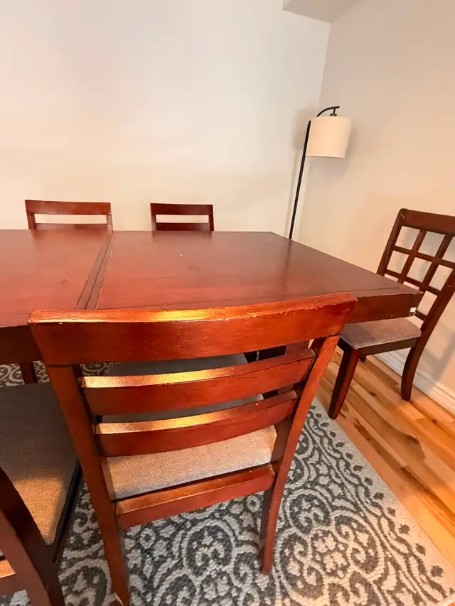 Dark Wood Dining Table with 6 Chairs  Extension Leaf - Free De in Dining Tables & Sets in Oakville / Halton Region - Image 5