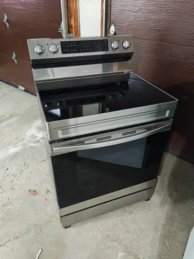 Stainless Steel Samsung SmartThings Stove and Oven, View more