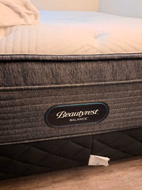 Beautyrest Queen mattress + box spring + metal frame 