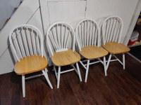 Set of 4 Dining Room Chairs 