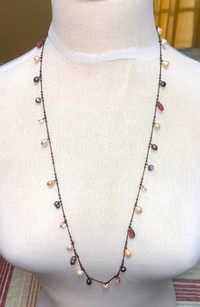 VTG necklace with pearls and beads