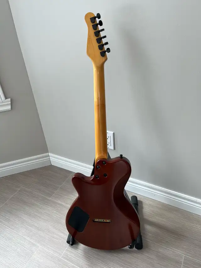 Guitare Électrique et Ampli  in Guitars in Granby - Image 3