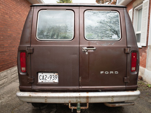 FOR SALE: 1981 Ford Econoline E-150 – Cargo Van in Cars & Trucks in Guelph - Image 2