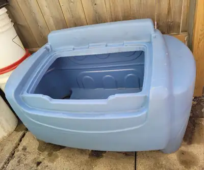 Free sand/water play box, View more