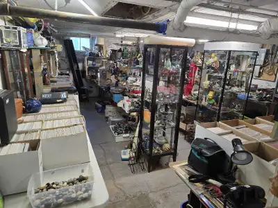 Prudhommes Antique Market NEW VENDOR COMICS TOYS VIDEOGAMES COLLECTIBLES ANTIQUES. NEW VENDOR IN THE...