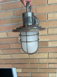 Used outdoor lighting with senson