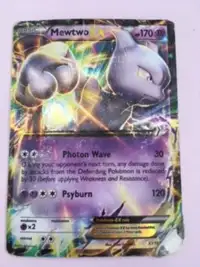 1 Pokemon card -- Mewtwo Ex