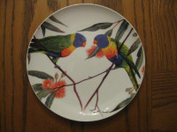 Collectible Fine Bone China Plate Birds of Australia