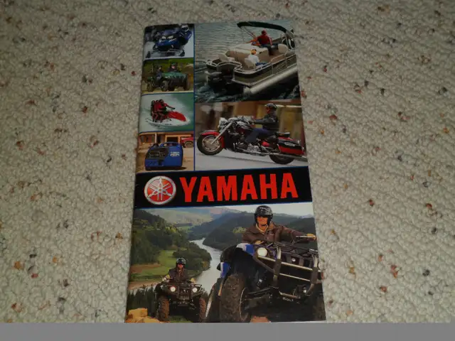 Lot of Vintage 2000's Yamaha Motorcycles color brochures in Arts & Collectibles in Markham / York Region - Image 5