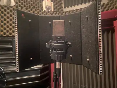 SE Microphone Reflection Filter, View more