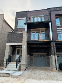 Brampton Townhome For Rent! | Mayfield & Chinguacousy | 3 Bed |