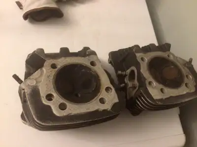 1988 1989 1990Harley-Davidson XL1200 Evo Heads $400CAD Text or leave message 2zero4-572-8282 Worldwi...