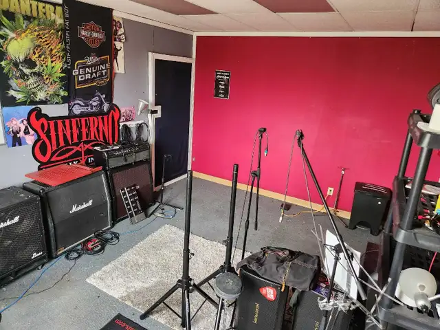 Rehearsal Space Available597784978082375683