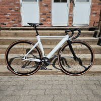 Aventon motaro 49 S fixed gear 